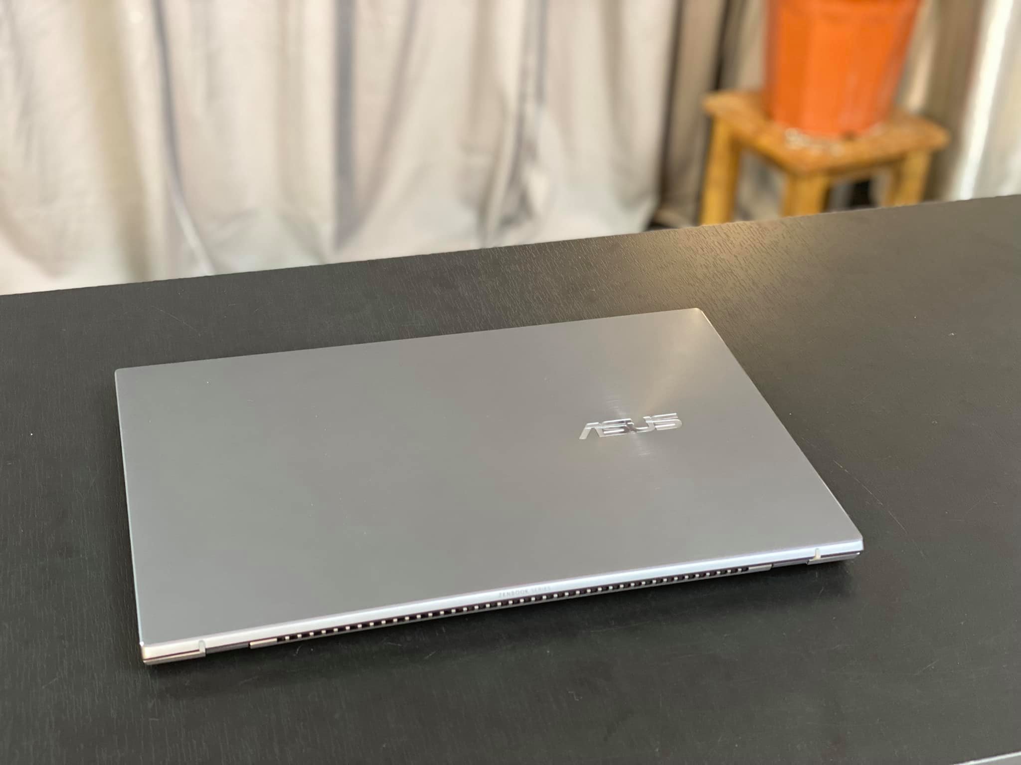 Laptop Asus Zenbook Q408UG-2.jpeg